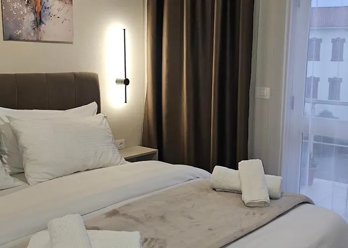 Almen Apartamento Shkodër